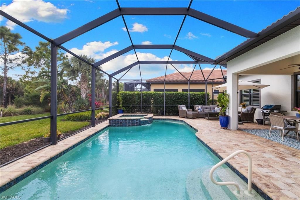9410 Whooping Crane Way, Naples, FL 34120 Photo