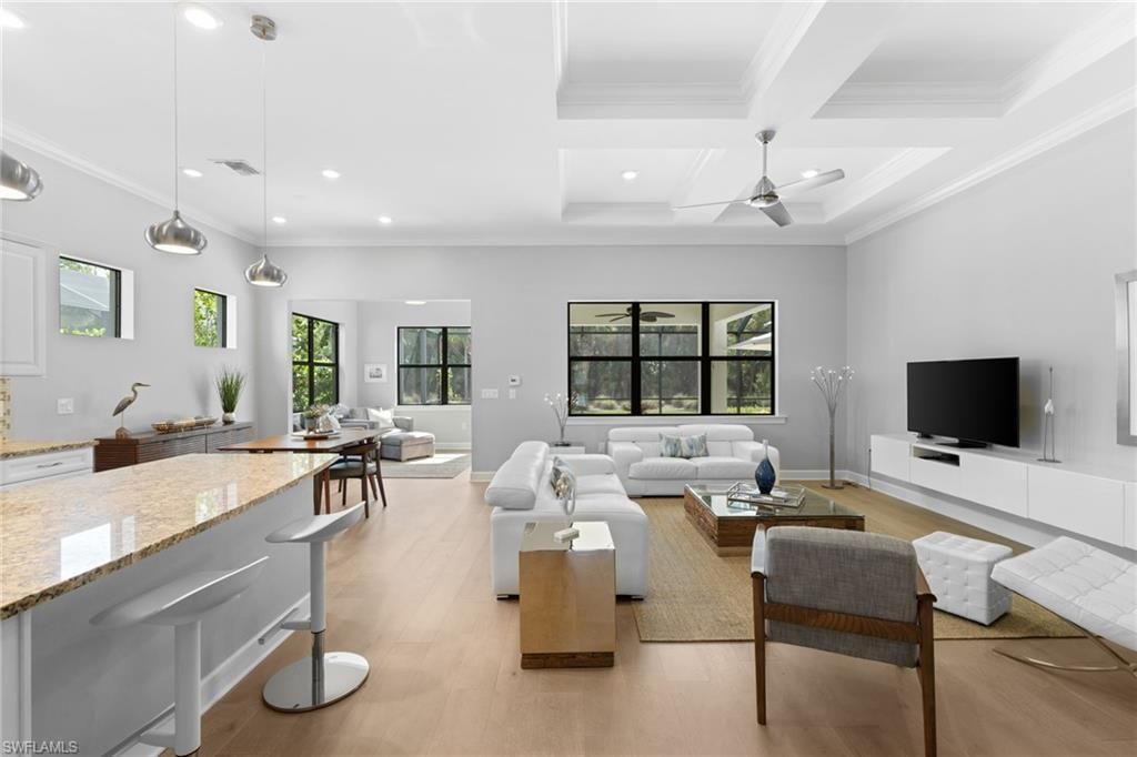 9410 Whooping Crane Way, Naples, FL 34120 Photo