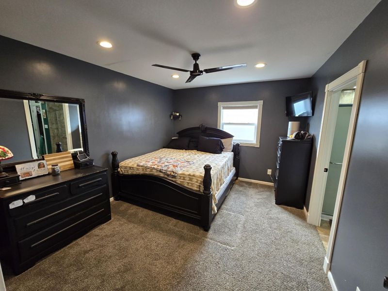 211 E Wapakoneta Street, Waynesfield, OH 45896 Photo 13