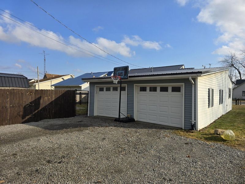 211 E Wapakoneta Street, Waynesfield, OH 45896 Photo 25