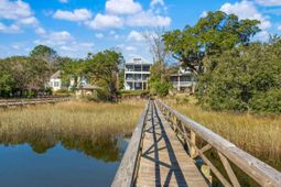 5648 Captain Kidd Road photo 4