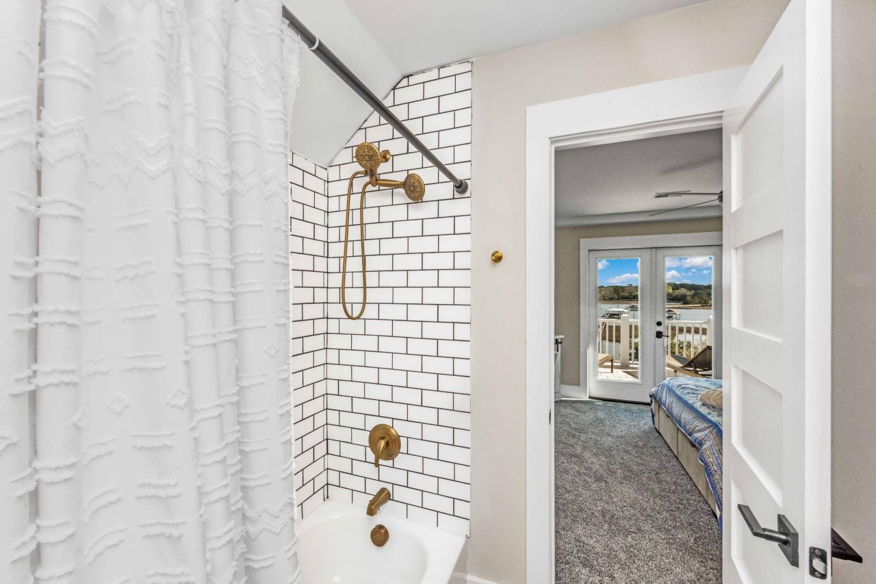 5648 Captain Kidd Road Photo 72