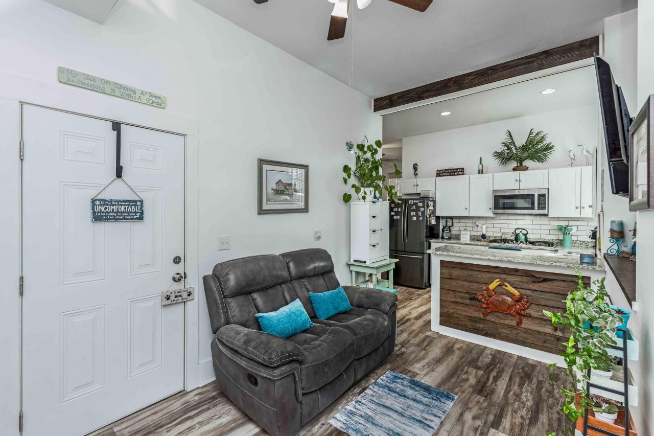 5648 Captain Kidd Road Photo 78