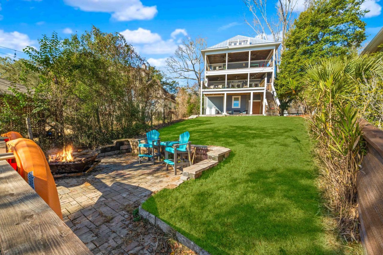 5648 Captain Kidd Road Photo 9