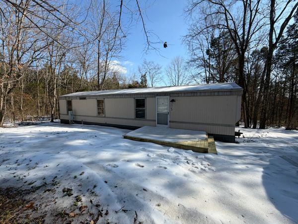 775 Slim Island Rd, Bowling Green, KY 42101