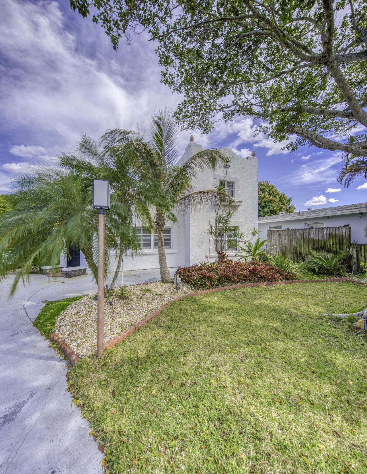626 N J Street, Lake Worth Beach, FL 33460 Photo