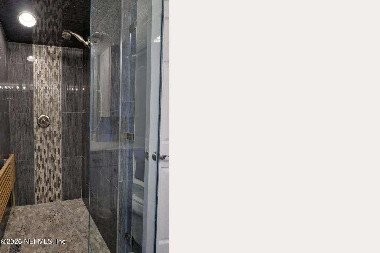 411 1st Street S, Unit 202, Jacksonville Beach, FL 32250 Photo