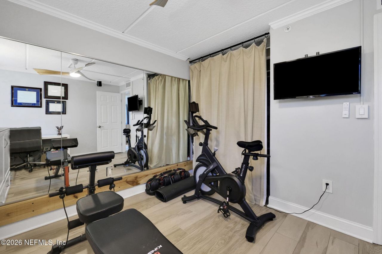 411 1st Street S, Unit 202, Jacksonville Beach, FL 32250 Photo