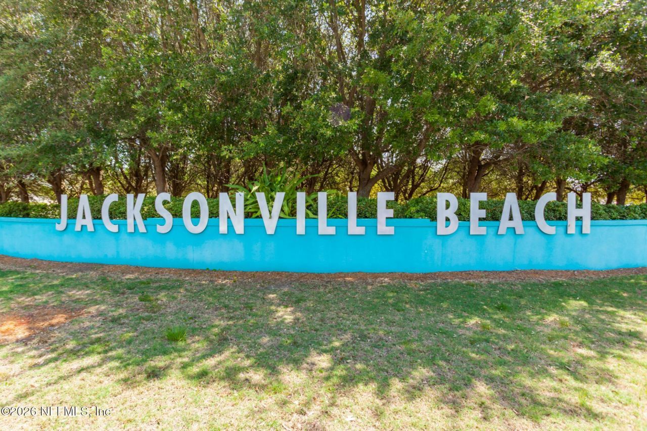 411 1st Street S, Unit 202, Jacksonville Beach, FL 32250 Photo