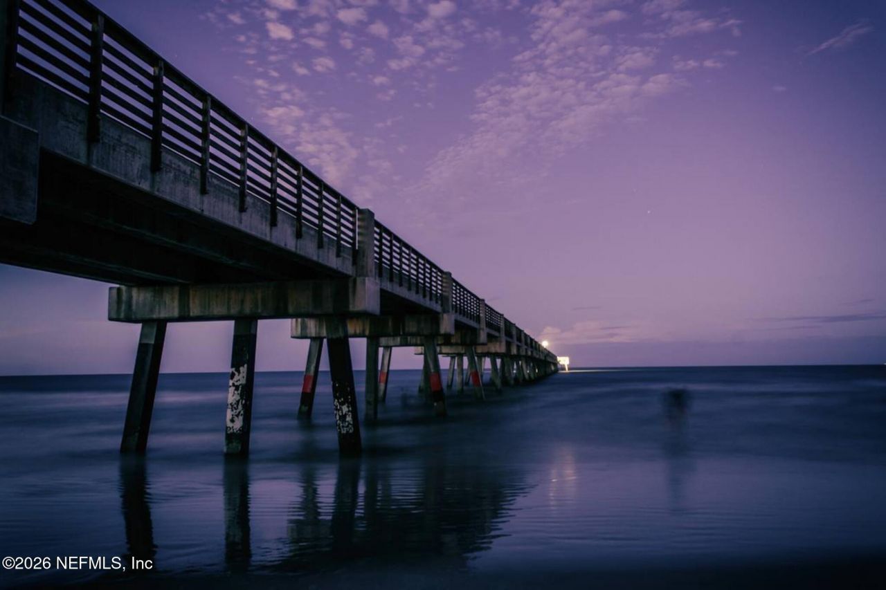 411 1st Street S, Unit 202, Jacksonville Beach, FL 32250 Photo