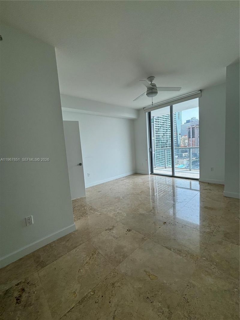 79 SW 12th St , Unit 2703-S, Miami, FL 33130 Photo