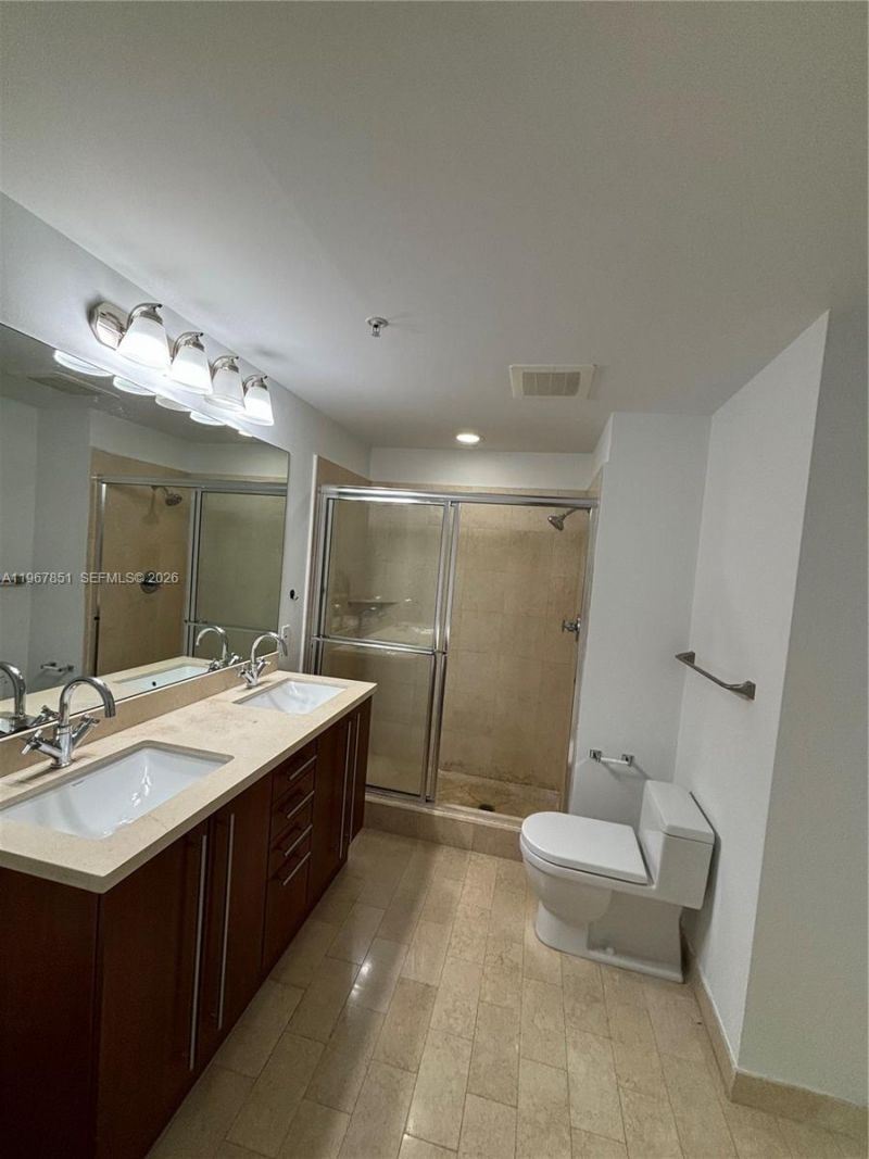 79 SW 12th St , Unit 2703-S, Miami, FL 33130 Photo