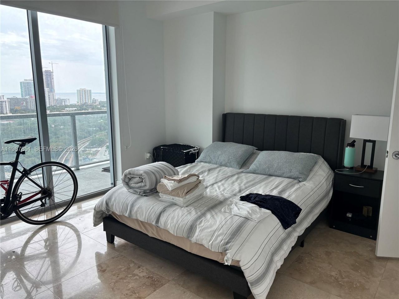 79 SW 12th St , Unit 2703-S, Miami, FL 33130 Photo