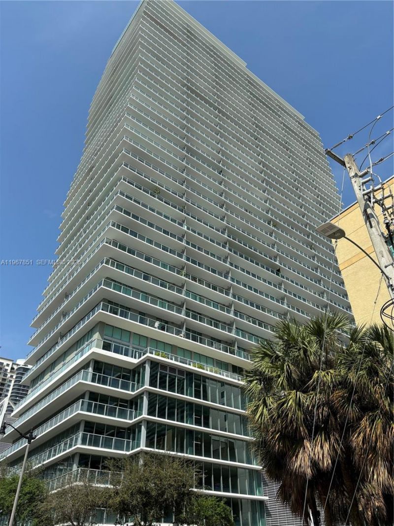 79 SW 12th St , Unit 2703-S, Miami, FL 33130 Photo