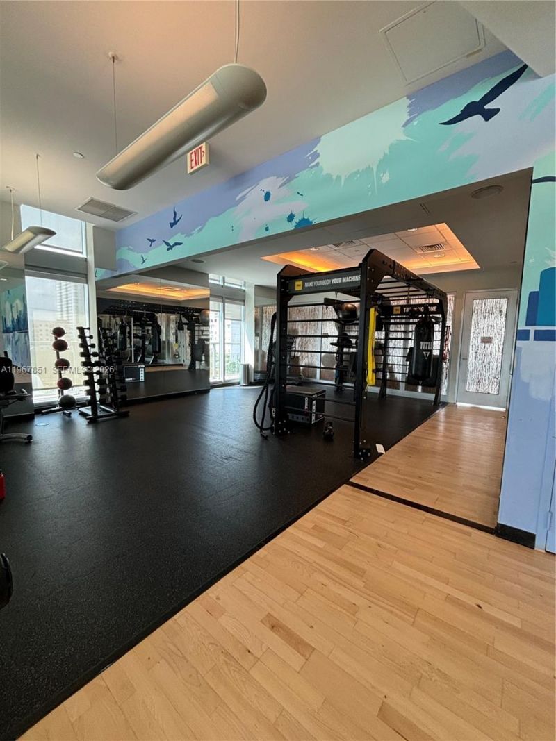 79 SW 12th St , Unit 2703-S, Miami, FL 33130 Photo