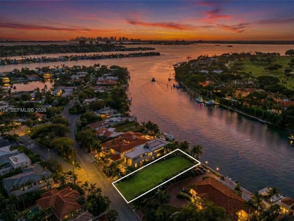 9064 Bay Dr, Surfside, FL 33154