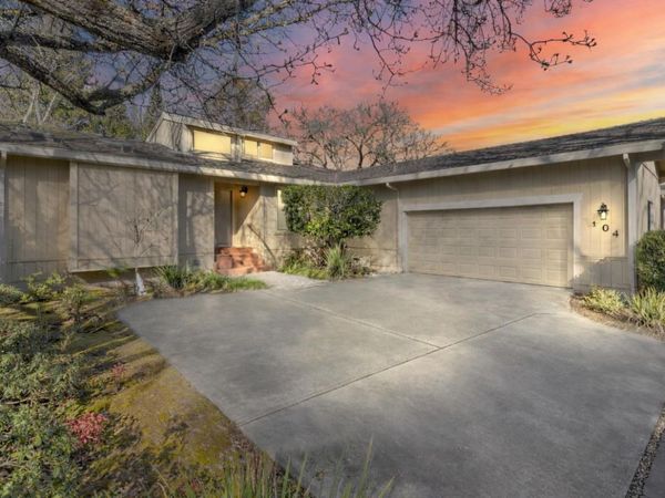 104 Winding Canyon Ln, Folsom, CA 95630
