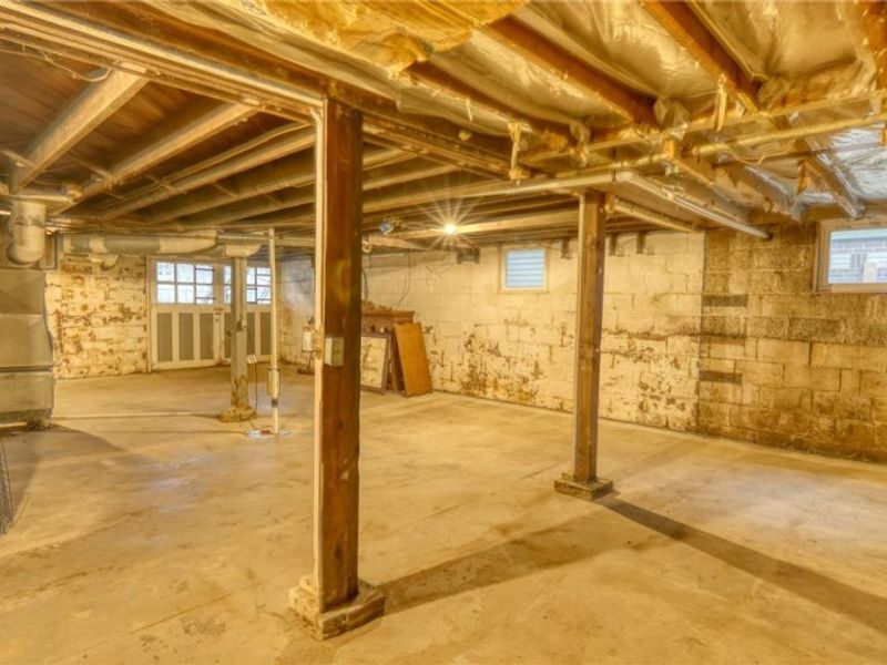 633 N 9th Street, Cambridge, OH 43725 Photo 36