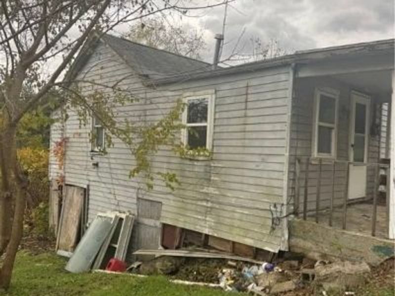 110 Cove Drive, Powhatan Point, OH 43942 Photo 5