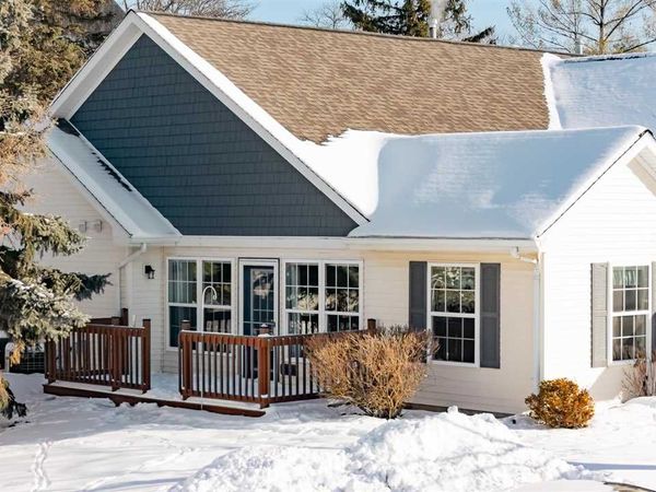 860 Lenna Keith Circle, Unit N/A, East Lansing, MI 48823