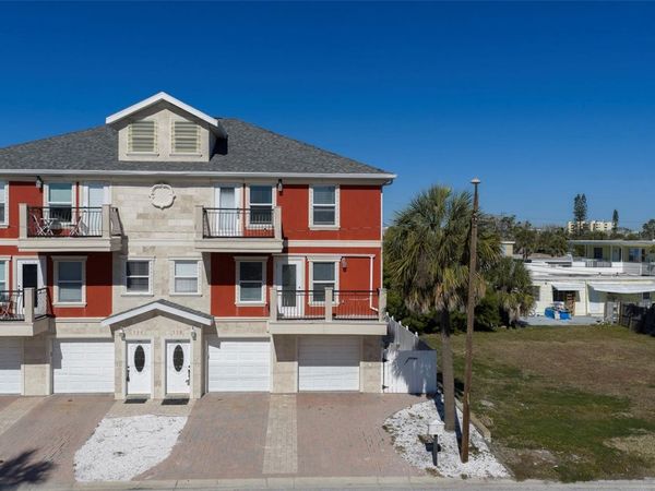 114 143RD AVENUE E, Unit A, MADEIRA BEACH, FL 33708