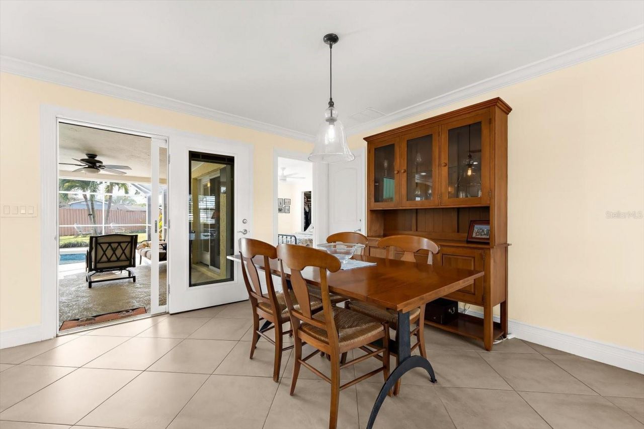 5723 1st Avenue Drive W, Bradenton, FL 34209 Photo