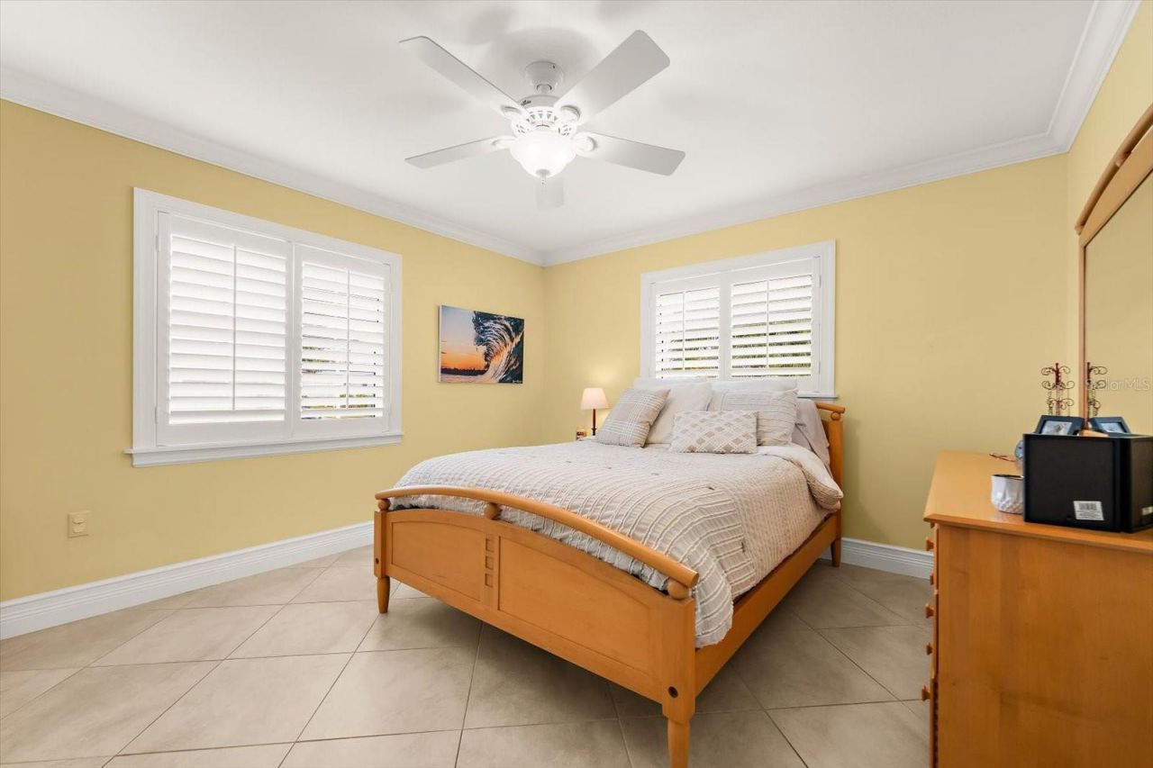 5723 1st Avenue Drive W, Bradenton, FL 34209 Photo