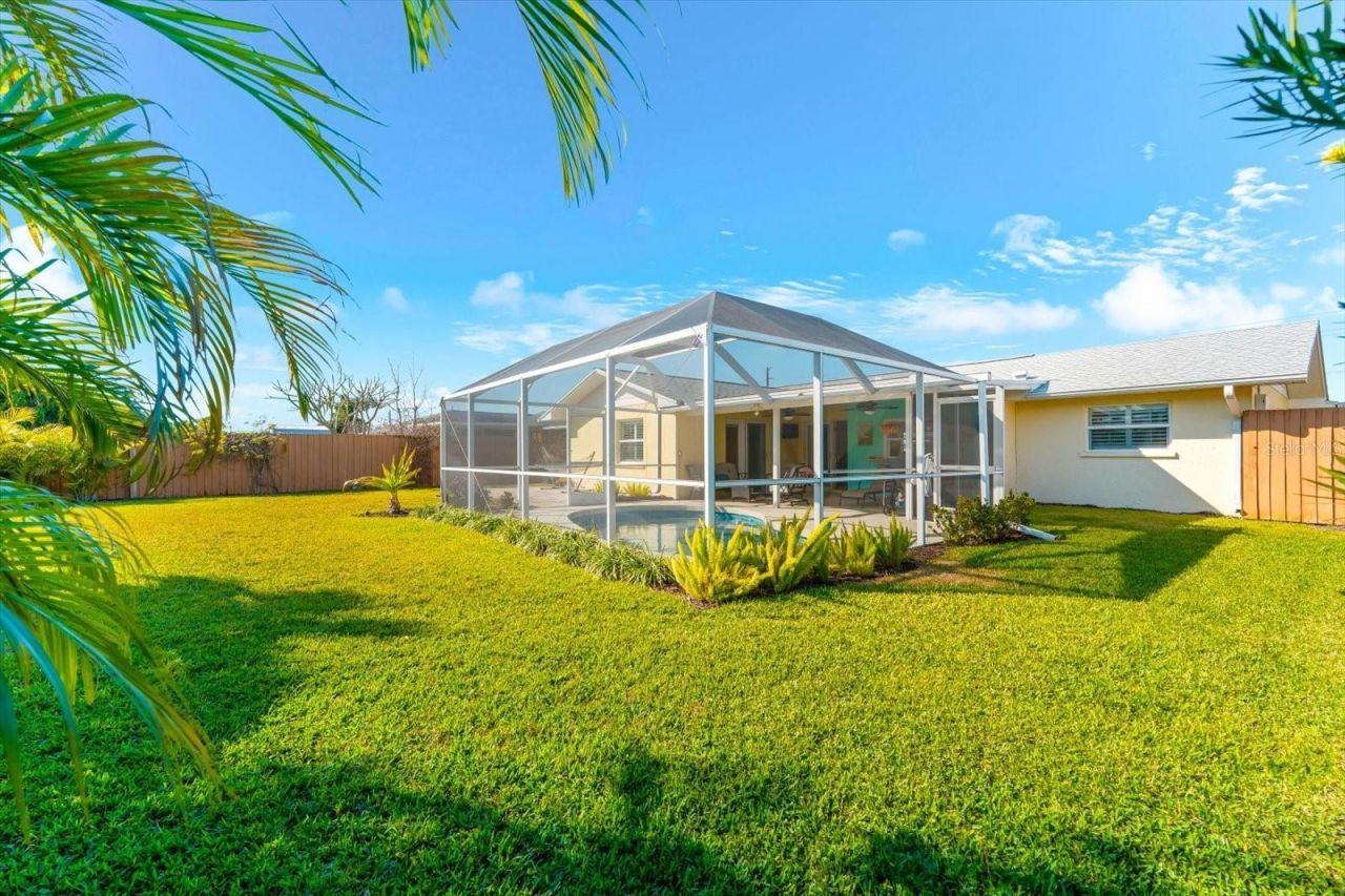 5723 1st Avenue Drive W, Bradenton, FL 34209 Photo