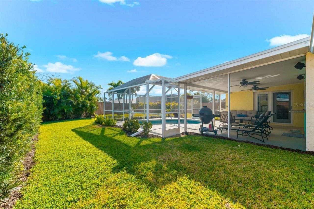 5723 1st Avenue Drive W, Bradenton, FL 34209 Photo