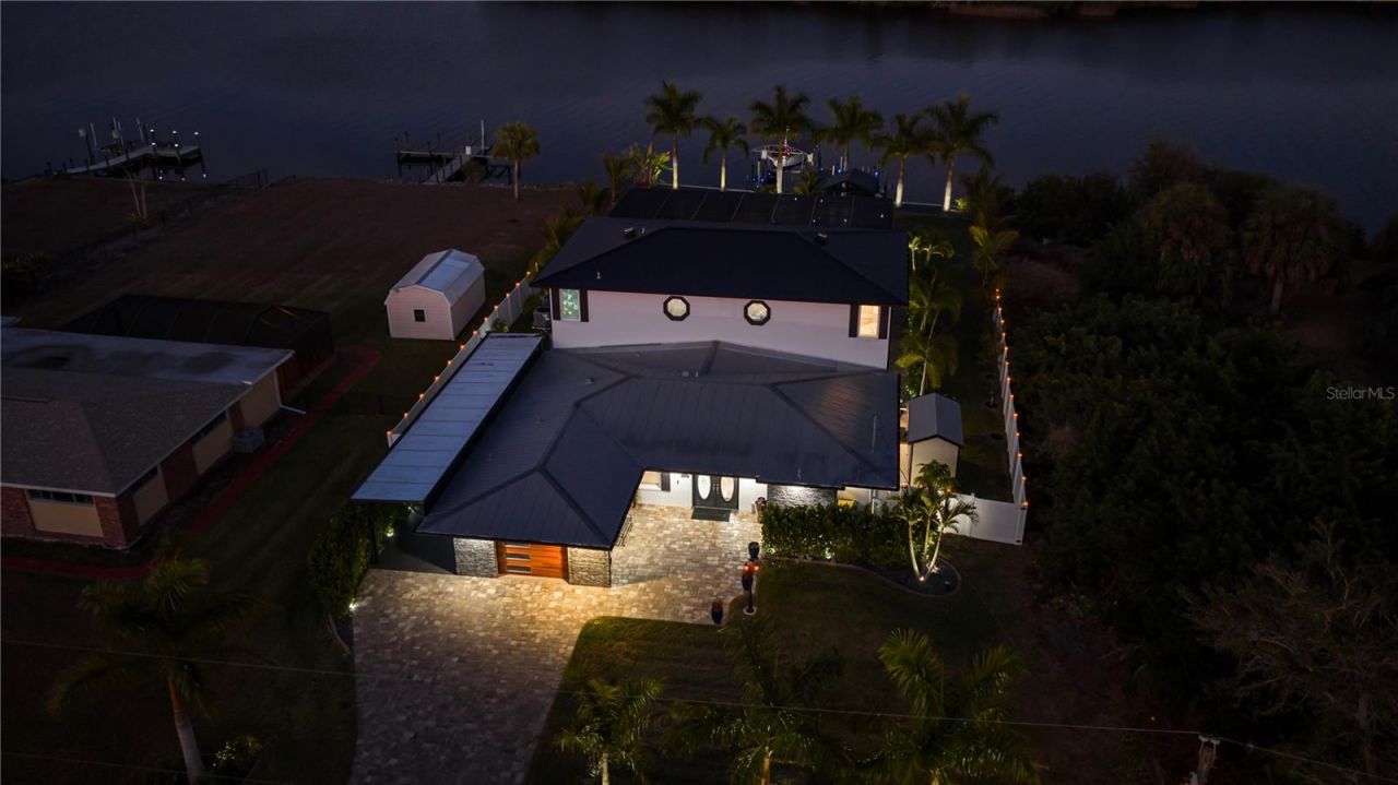 2424 Harbour Drive, Punta Gorda, FL 33983 Photo