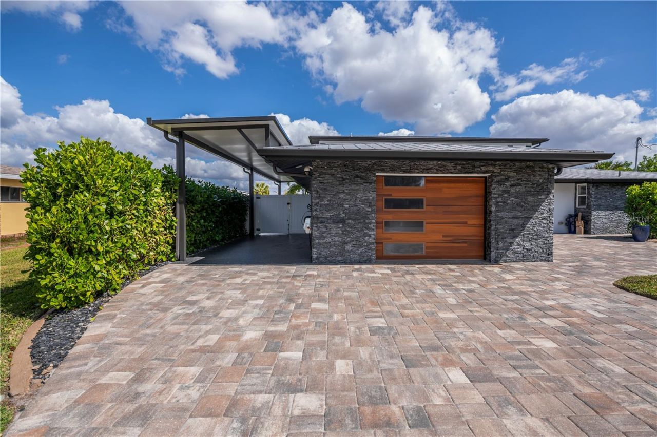 2424 Harbour Drive, Punta Gorda, FL 33983 Photo