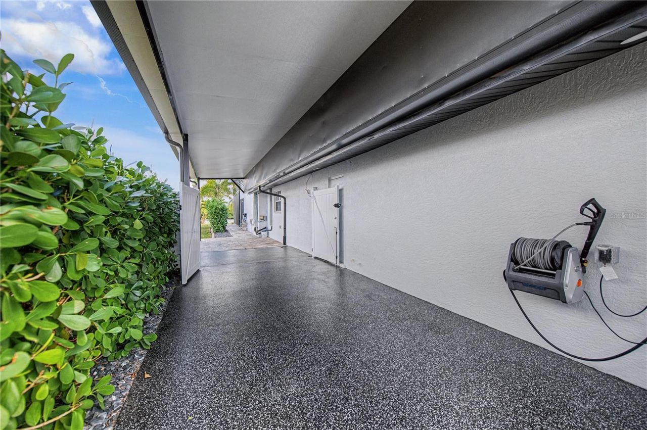 2424 Harbour Drive, Punta Gorda, FL 33983 Photo