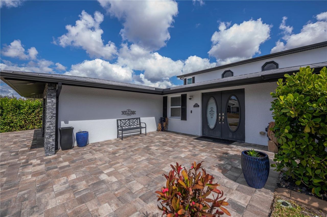 2424 Harbour Drive, Punta Gorda, FL 33983 Photo