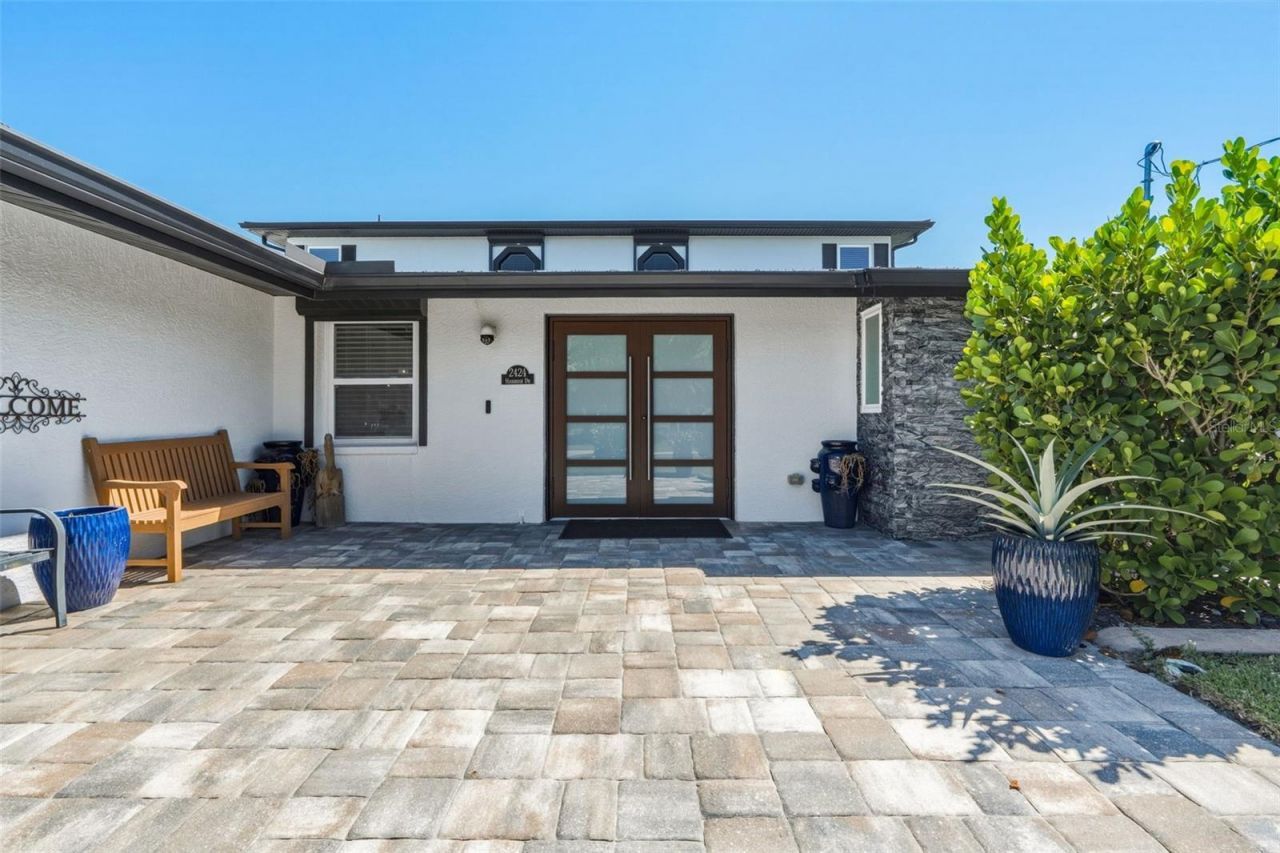 2424 Harbour Drive, Punta Gorda, FL 33983 Photo