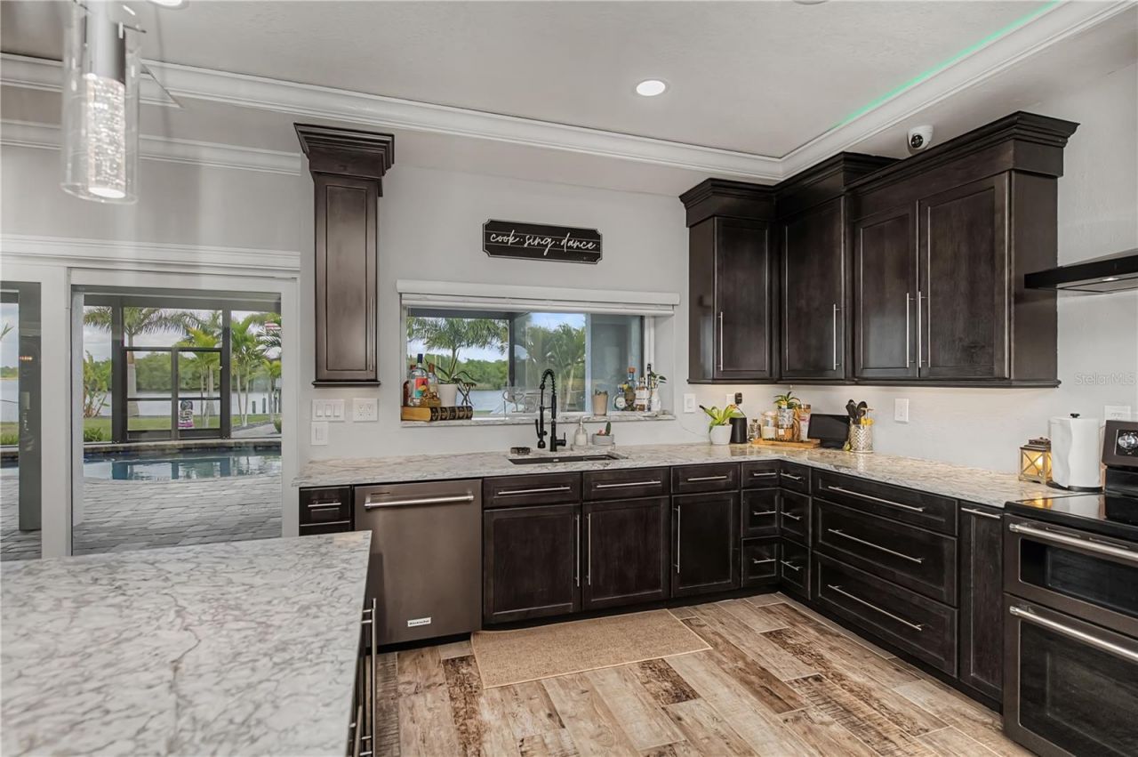 2424 Harbour Drive, Punta Gorda, FL 33983 Photo