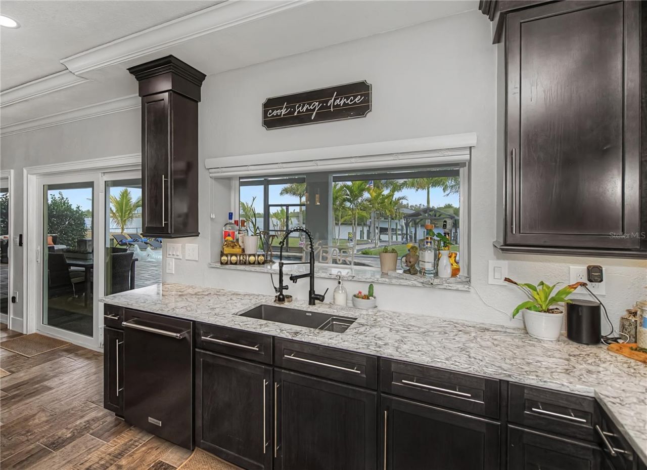 2424 Harbour Drive, Punta Gorda, FL 33983 Photo