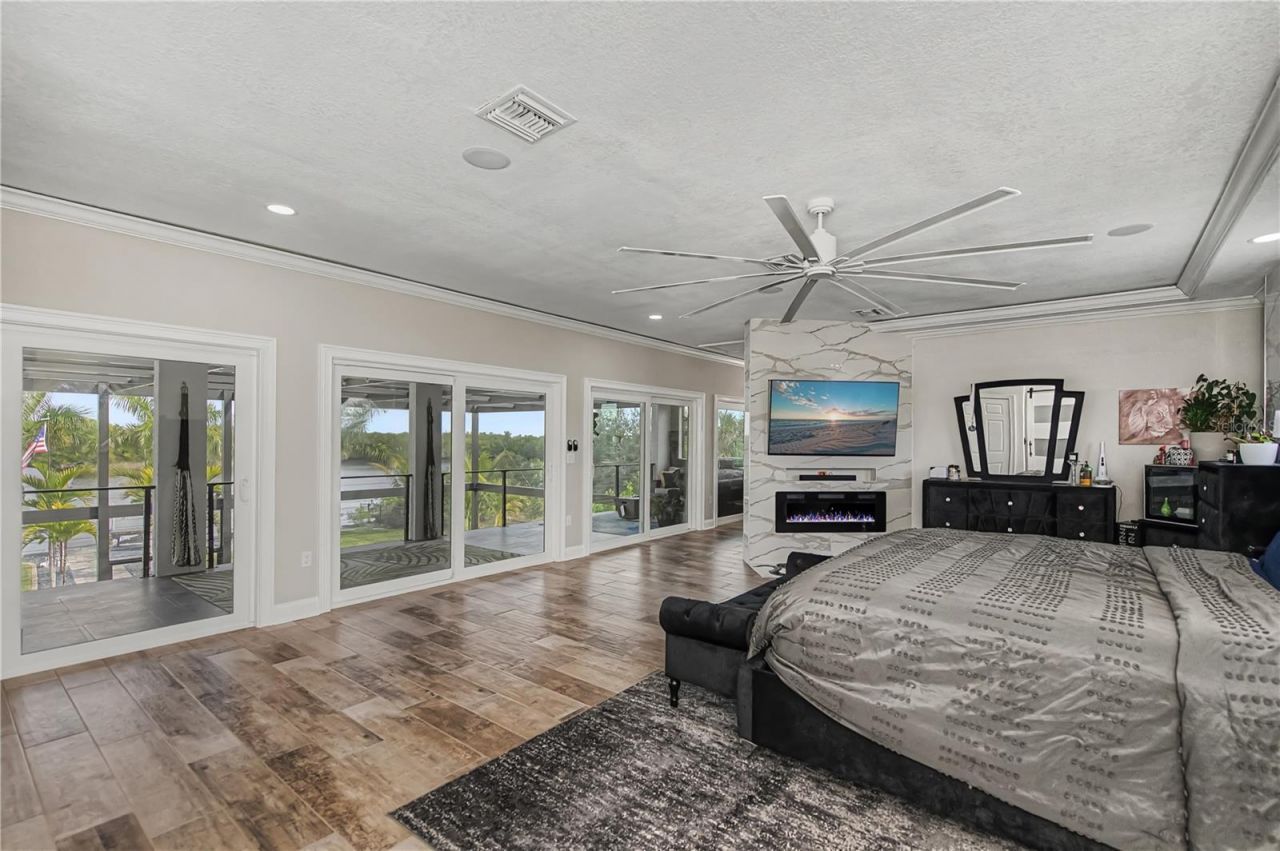 2424 Harbour Drive, Punta Gorda, FL 33983 Photo