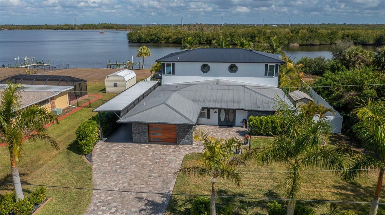 2424 Harbour Drive, Punta Gorda, FL 33983 Photo