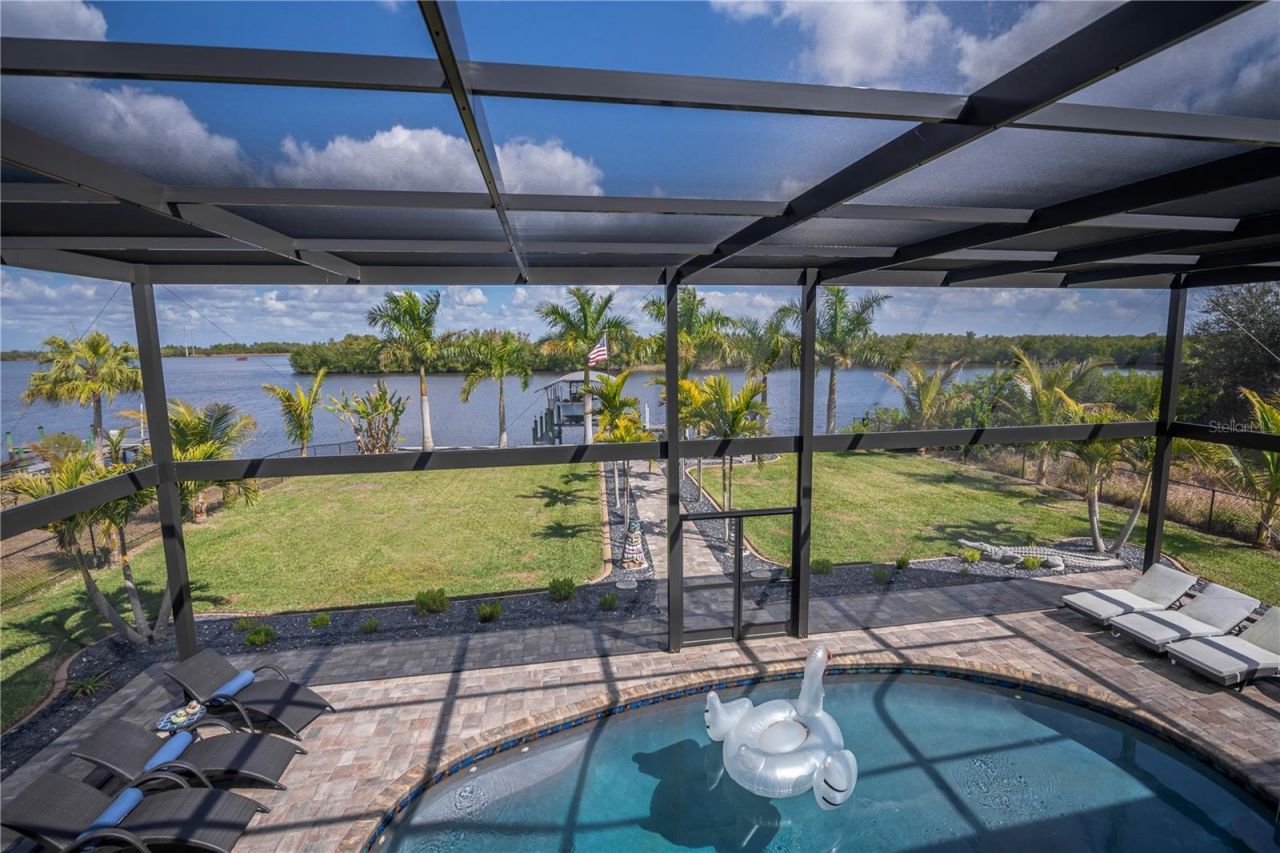 2424 Harbour Drive, Punta Gorda, FL 33983 Photo