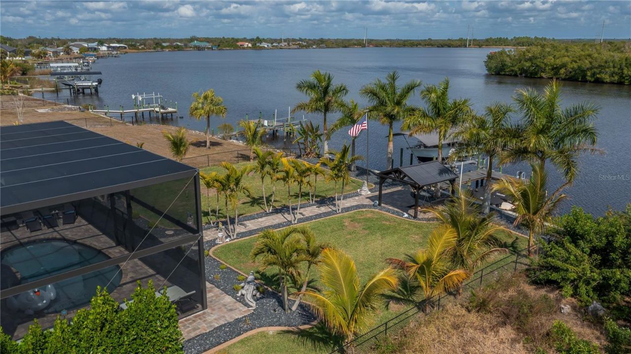 2424 Harbour Drive, Punta Gorda, FL 33983 Photo
