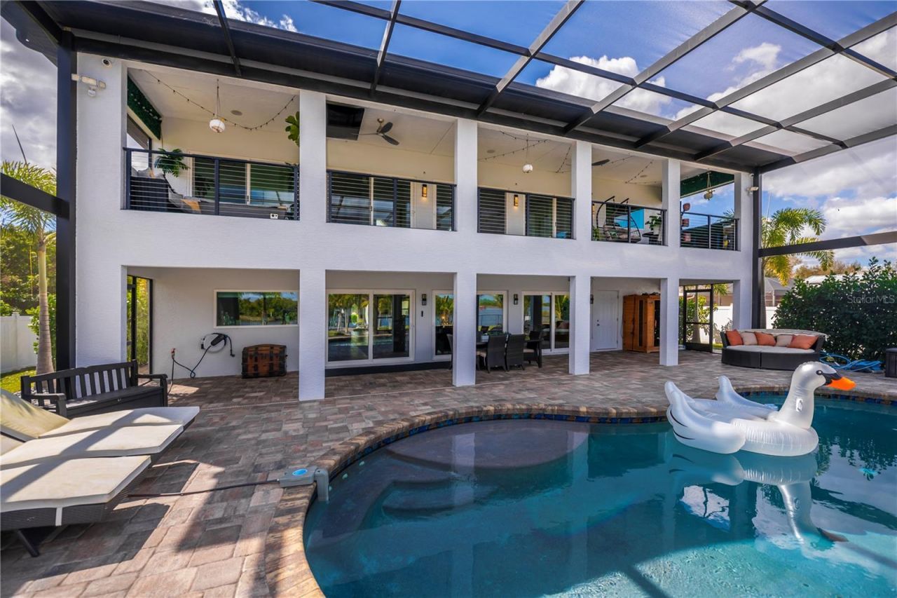 2424 Harbour Drive, Punta Gorda, FL 33983 Photo