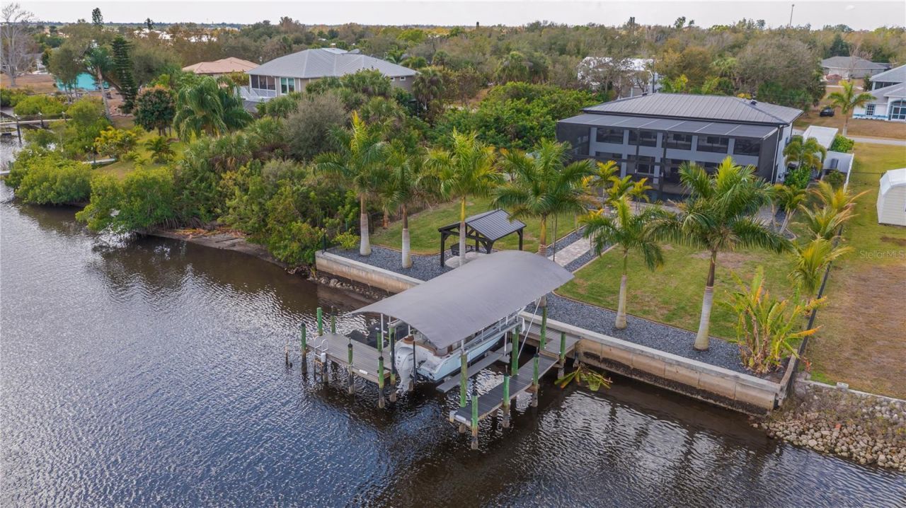 2424 Harbour Drive, Punta Gorda, FL 33983 Photo