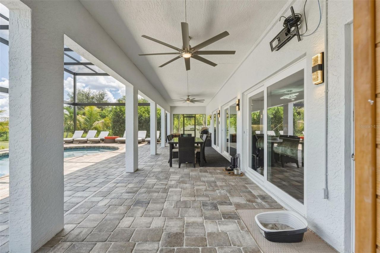 2424 Harbour Drive, Punta Gorda, FL 33983 Photo