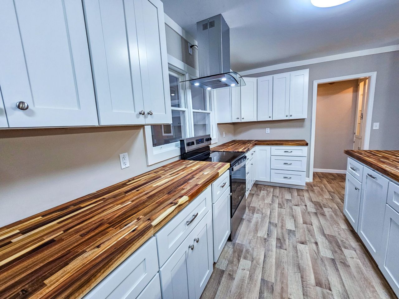 127 Meadowlake Drive Photo 22