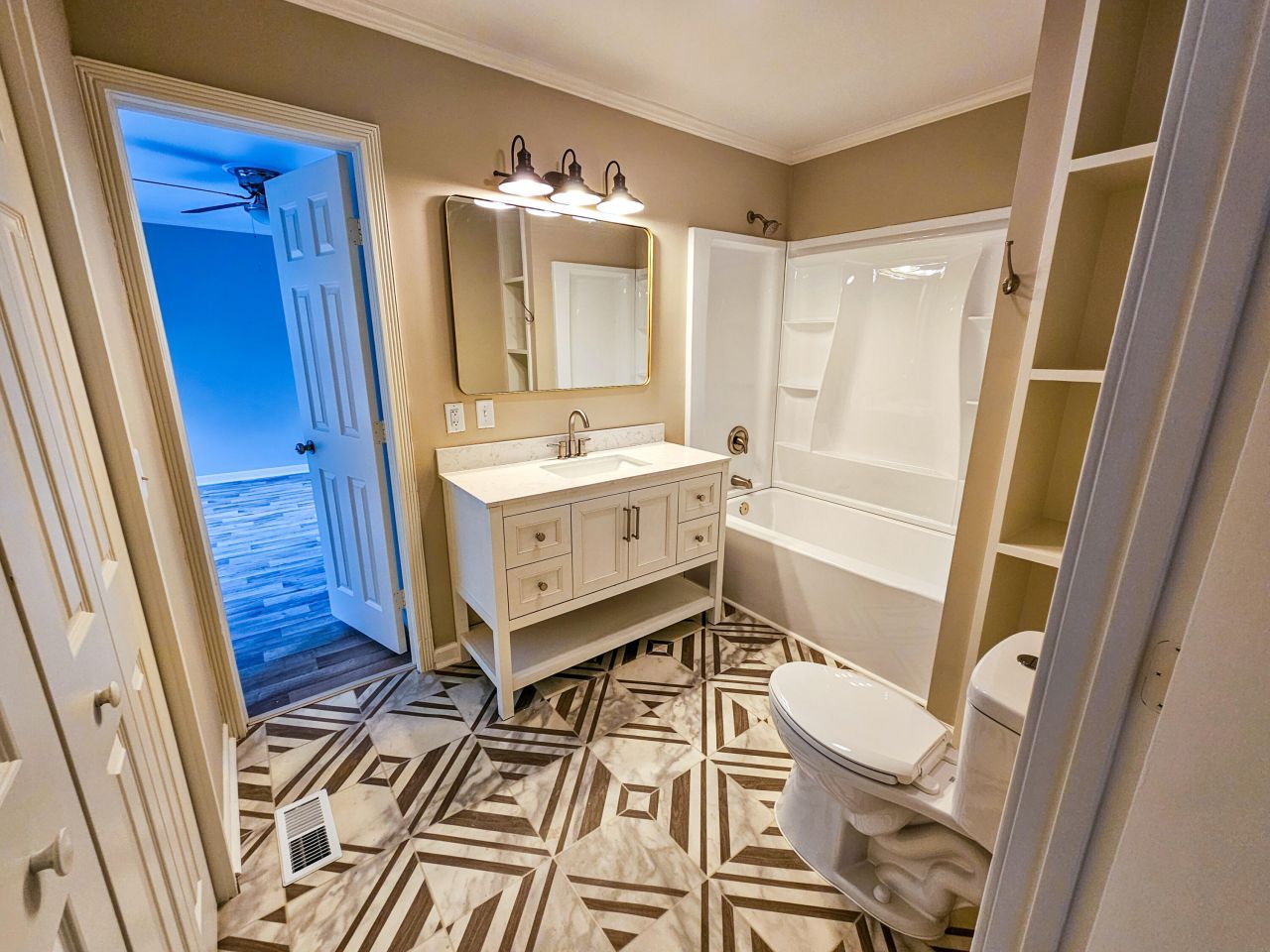 127 Meadowlake Drive Photo 53