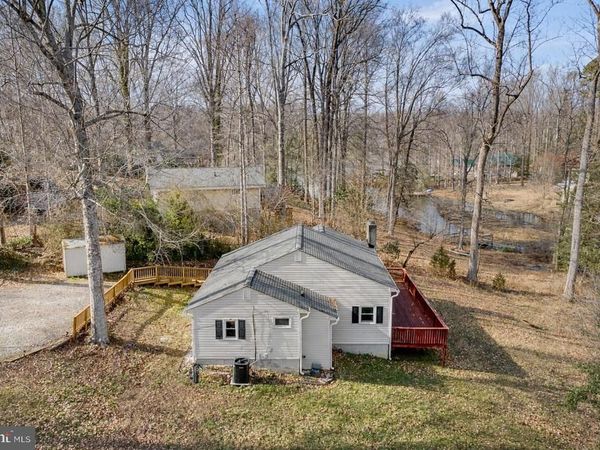 5708 LAKEVIEW ROAD, QUINTON, VA 23141