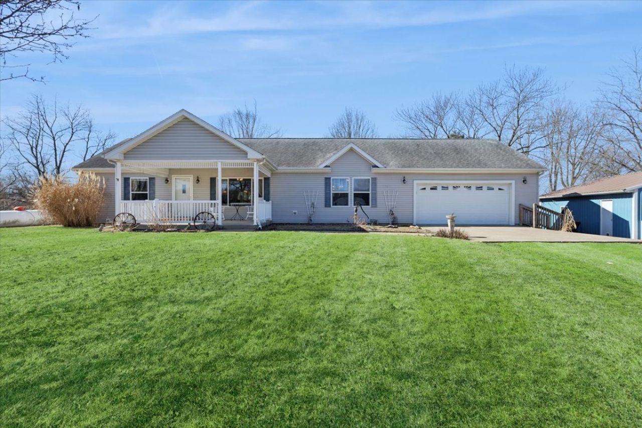 4866 N 12000w Road, Custer Park, IL 60481 Main Photo