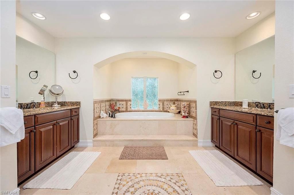 5208 SW 8th Ct, Cape Coral, FL 33914 Photo