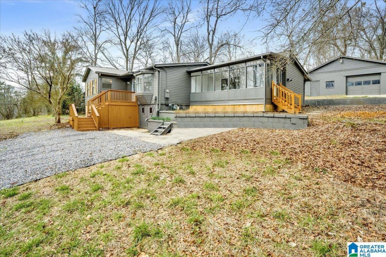 2962 Queenstown Road, Trussville, AL 35173 Main Photo
