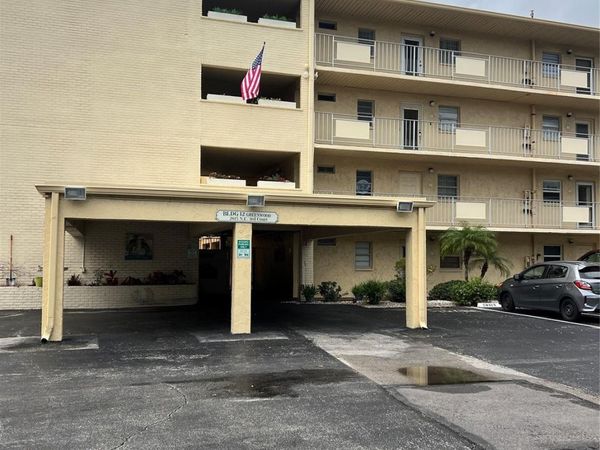 2615 NE 3rd Court, Unit 213, Boynton Beach, FL 33435